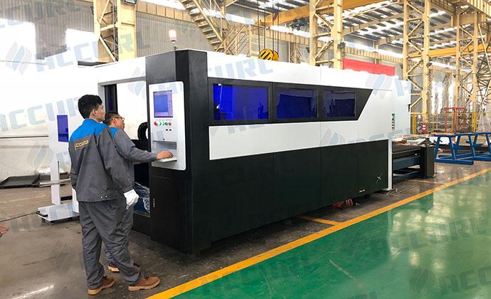 Máquina de corte por laser de fibra CNC para alumínio IPG 1KW 