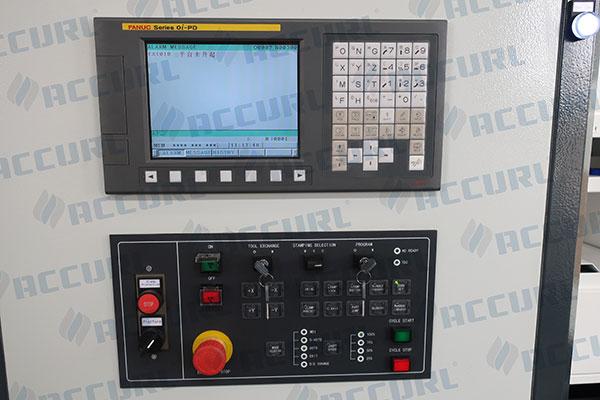 Sistema de controle Oi-PO da série FANUC para prensa perfuradora CNC da ACCURL