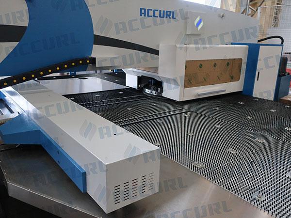  Braçadeira de serviço pesado para prensa perfuradora CNC da Accurl