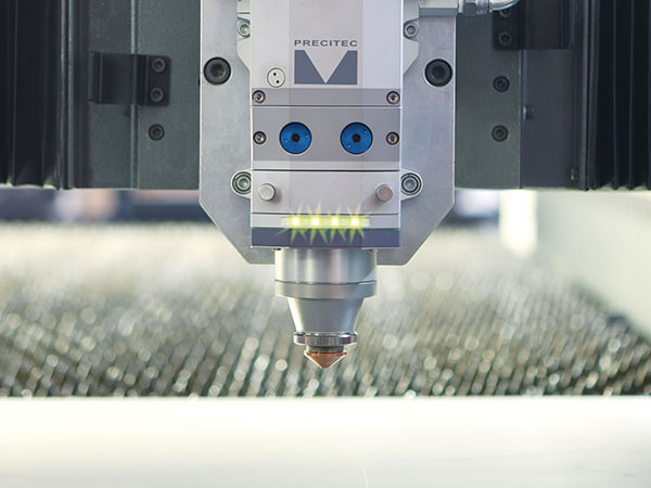 Máquina de corte a laser de fibra 2Kw para corte de metal